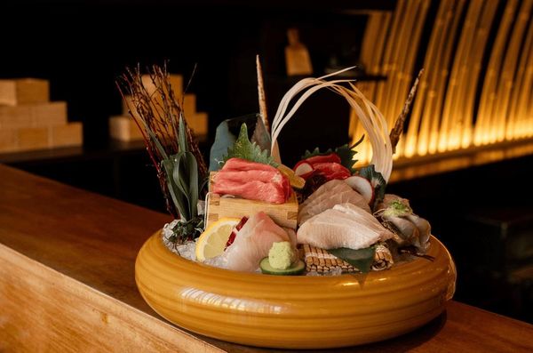 Toni's Sushi Bar by null