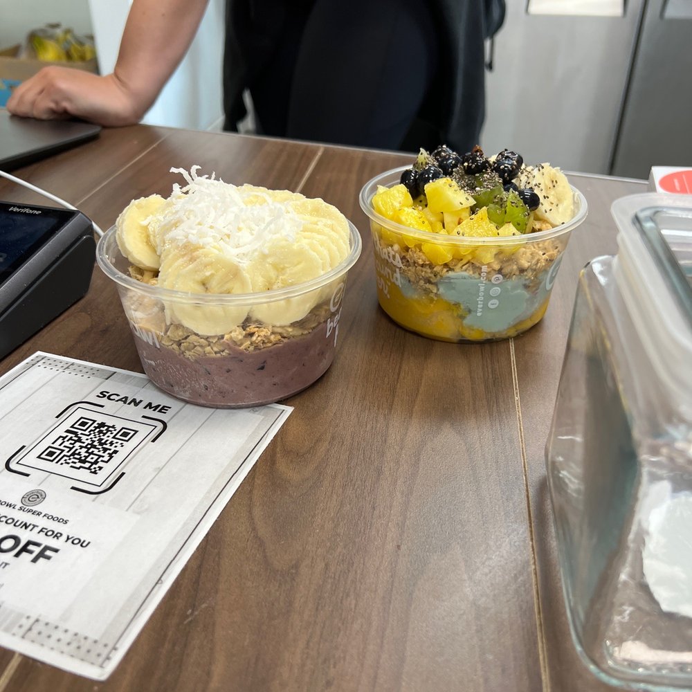 Everbowl - The best!!!! We love this place and drive up just for a chewy and mango bowl. - Acai Bowls Near Me - Corona, California Everbowl - The best!!!! We love this place and drive up just for a chewy and mango bowl. - Acai Bowls Near Me - Corona, California