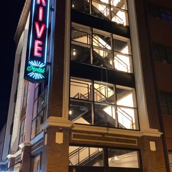 ARRIVE Memphis - Outside of hotel - Hotels Near Me - Memphis, Tennessee ARRIVE Memphis - Outside of hotel - Hotels Near Me - Memphis, Tennessee