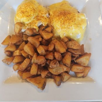 Baker's Crust Landstown Commons - Baltimore Benedict - Breakfast & Brunch Near Me - Virginia Beach, Virginia