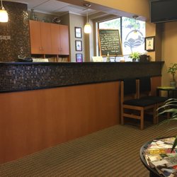 Wright & Feusier Orthodontics - Awesome, simple lobby with plenty of chairs, kids toys, magazines, etc.