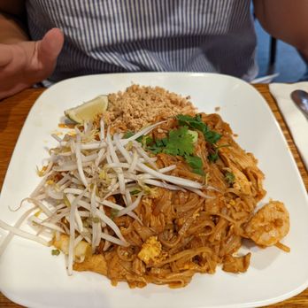Jasmine Thai Restaurant - Thai Near Me - Tonawanda, New York