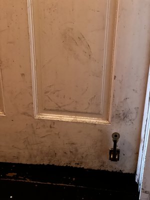 Twins Lounge by null