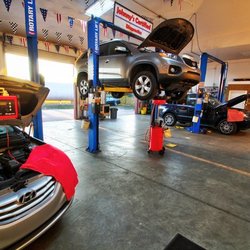 Johnny's Automotive