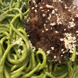 Bistec Apanado Tallarin Verde con Bistec Apanado Bistec Apanado Tallarin Verde con Bistec Apanado