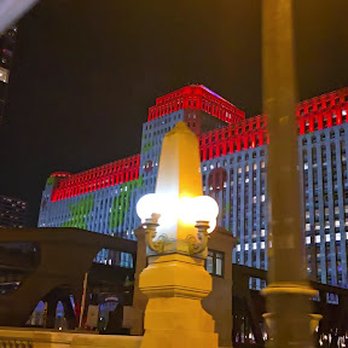 The Mart - Shopping Centers Near Me - Chicago, Illinois