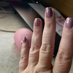 Hannah's Nails