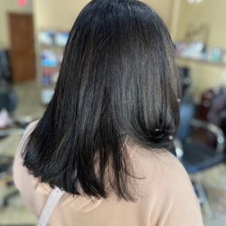 TK Hair Salon - Other side of cut and blow dry