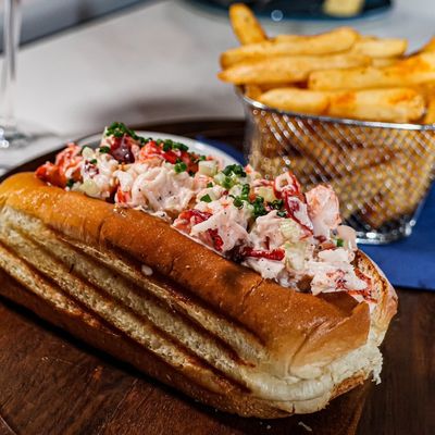 The Beacon Bistro by null