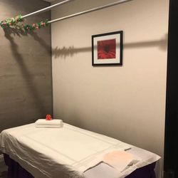 Magic Ping Massage - Single room
