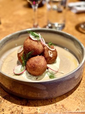 Central Restaurant by null