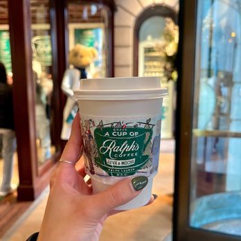 Ralph’s Coffee - Mocha with oatmilk - Coffee & Tea Near Me - Chicago, Illinois