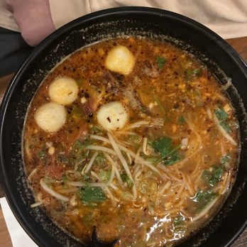 Soup Shack Porter - Tom Yum Noodle Soup - Ramen Near Me - Cambridge, Massachusetts