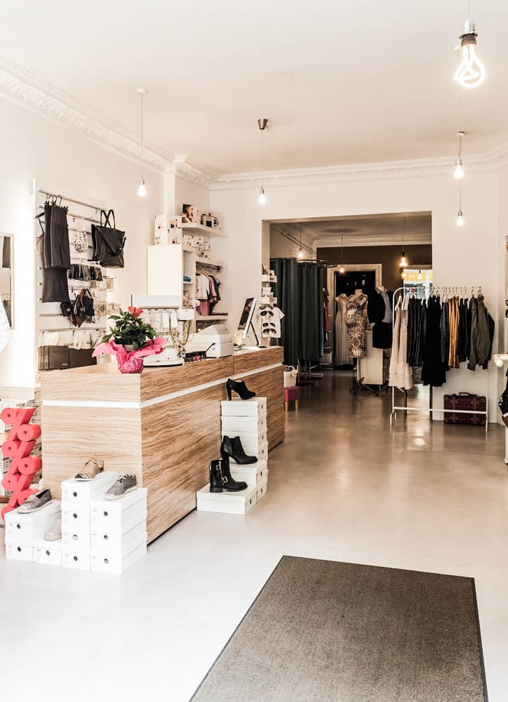 AVIA & AMICA Updated March 2024 20 Photos Goltzstr. 45, Berlin