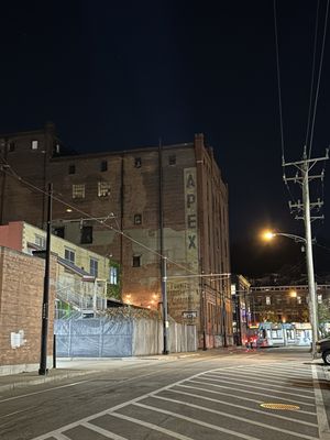 Northern Row Brewery, Distillery & Taproom by null