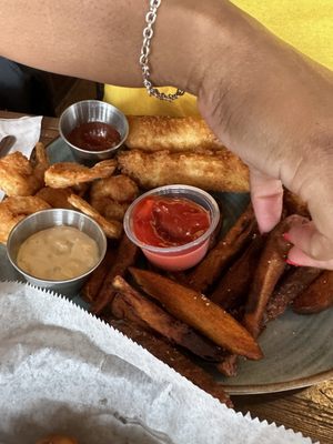 Russell's Seafood Grill by null