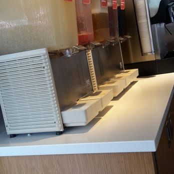 Veggie Grill by Next Level - iced tea and lemonade selection monstarrr! - Vegan Near Me - Long Beach, California Veggie Grill by Next Level - iced tea and lemonade selection monstarrr! - Vegan Near Me - Long Beach, California