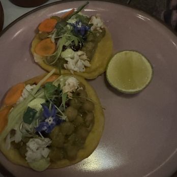 Las' Lap - Doubles - Caribbean Near Me - Miami Beach, Florida