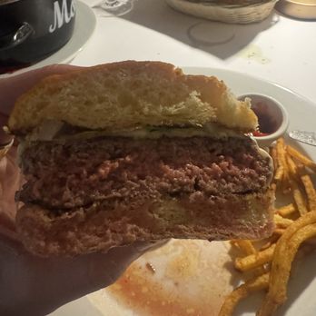 Jean Claude - Black Angus Burger - French Near Me - New York, New York Jean Claude - Black Angus Burger - French Near Me - New York, New York