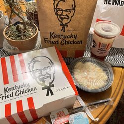 KFC - Classic chicken meal
