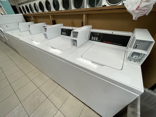 Large Capacity & High Efficiency Machines - Power up your laundry with our large capacity and high-efficiency machines – clean clothes in less time!