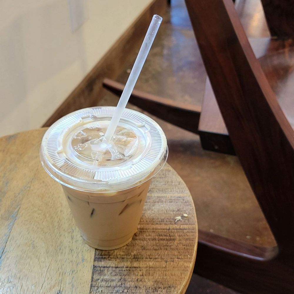 Good Seed Coffee Boutique - Maple oatmilk latte - Coffee Roasteries Near Me - Solvang, California Good Seed Coffee Boutique - Maple oatmilk latte - Coffee Roasteries Near Me - Solvang, California
