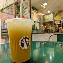 Fresh Cane Juicery - Sugarcane juice with ginger