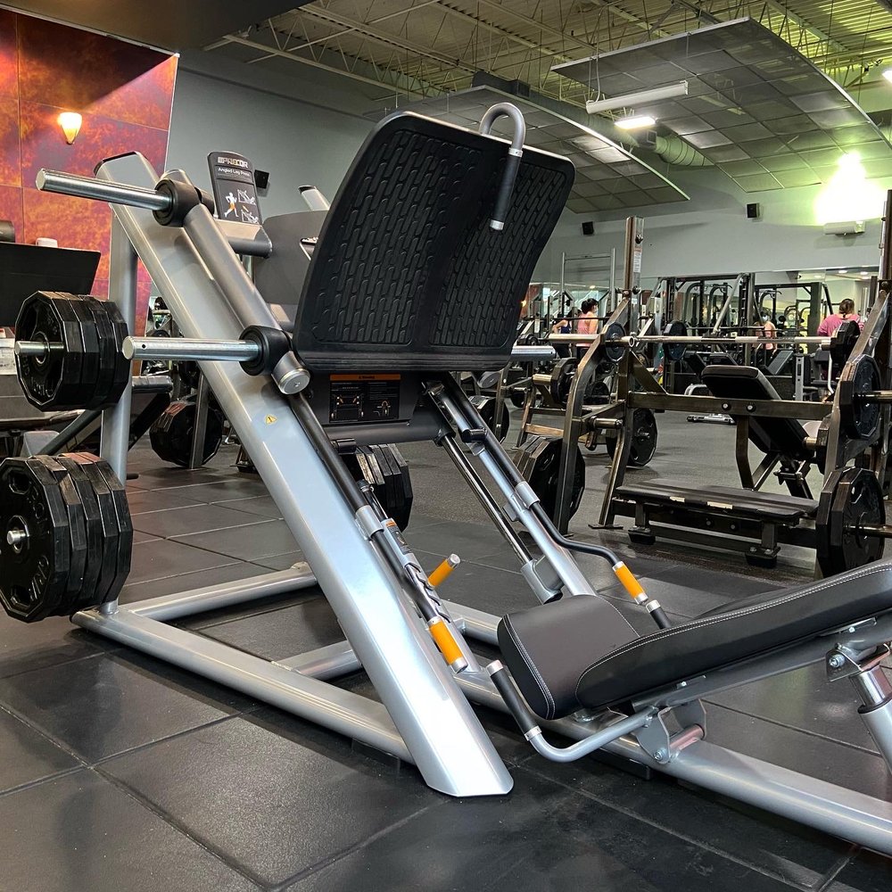 GOLD’S GYM 11 Photos & 11 Reviews Gyms 100 Landing Ave, Smithtown