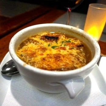 Le Comptoir du Commerce - Soupe á oignon gratinée de la Mere Louise - French Near Me - Paris, 75