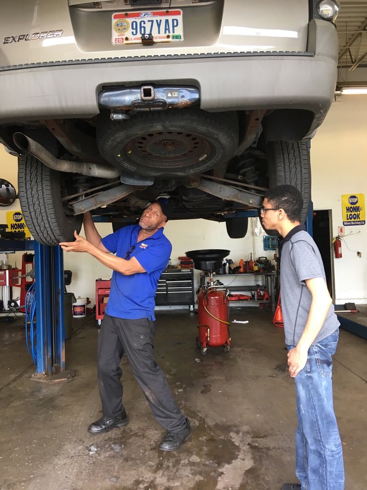 TIRE CHOICE AUTO SERVICE CENTERS Updated July 2024 27 Photos & 30 Reviews 845 Park Rd