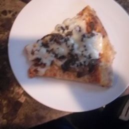 This is what u call xtra cheese. Please stop it; very cheap on toppings. make sure you check your food before leaving
