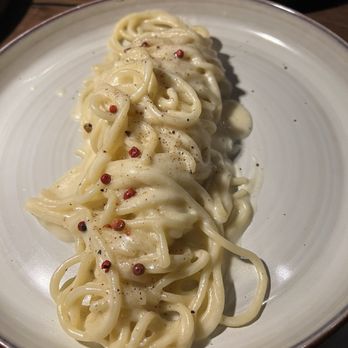 San Babila - Caccio tre Pepe - Italian Near Me - New York, New York San Babila - Caccio tre Pepe - Italian Near Me - New York, New York