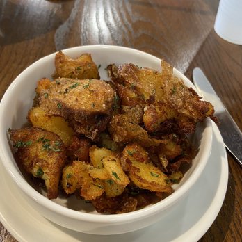 Good Lookin' - Potatoes - Breakfast & Brunch Near Me - Omaha, Nebraska Good Lookin' - Potatoes - Breakfast & Brunch Near Me - Omaha, Nebraska