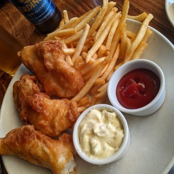 Zut On Fourth - Fish and Chips, sans garlic and cole slaw. - Mediterranean Near Me - Berkeley, California