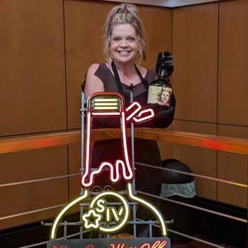Maker's Mark Distillery - Pre-dipping my Margie bottle! - Tours Near Me - Loretto, Kentucky Maker's Mark Distillery - Pre-dipping my Margie bottle! - Tours Near Me - Loretto, Kentucky