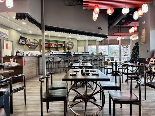 A Go Go Sushi and Ramen by null