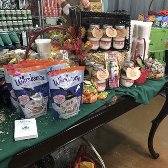 Flipping Flea Marketplace - Flea Markets Near Me - Williamsburg, Virginia