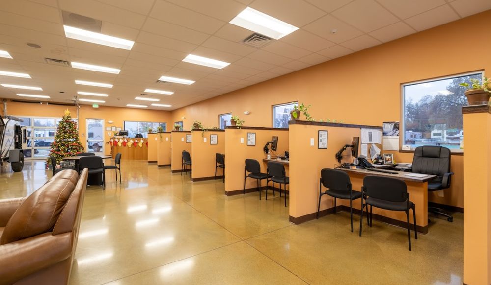 BLUE COMPASS RV Updated September 2024 2461 Alexander Ave, Anderson