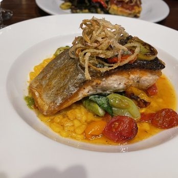 350 Grace - Crispy Salmon - Southern Near Me - Norfolk, Virginia 350 Grace - Crispy Salmon - Southern Near Me - Norfolk, Virginia