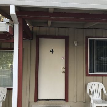 Shasta Lake Motel - Room with KITCHEN - Hotels Near Me - Lakehead, California Shasta Lake Motel - Room with KITCHEN - Hotels Near Me - Lakehead, California