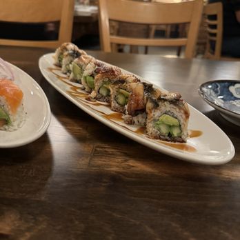Goshi Japanese Restaurant - Eel roll - Sushi Bars Near Me - Paso Robles, California