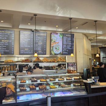 Porto's Bakery & Cafe - Bakeries Near Me - Burbank, California