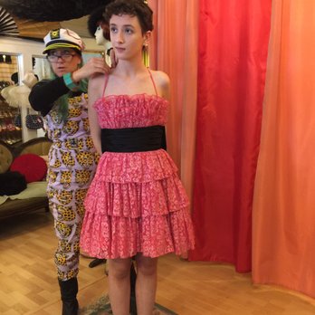 Pretty Parlor - Women's Clothing Near Me - Seattle, Washington Pretty Parlor - Women's Clothing Near Me - Seattle, Washington