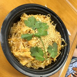 Curry in the Box - Pad Thai
