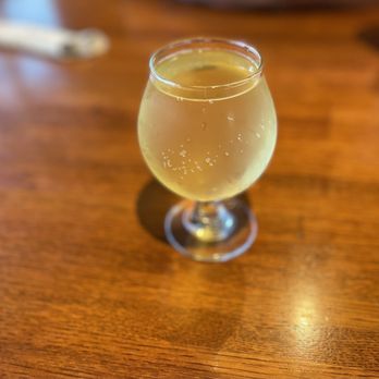 Mad Anthony Brewing Company - Pear cider from Kekionga Craft Company. - American Near Me - Fort Wayne, Indiana Mad Anthony Brewing Company - Pear cider from Kekionga Craft Company. - American Near Me - Fort Wayne, Indiana
