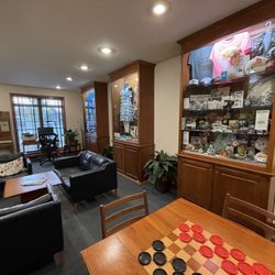 Scandinavian Lodge - Lounge off the lobby.