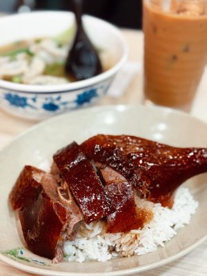 Yat Lok Restaurant (Central) by null