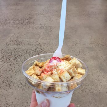 Andy's Frozen Custard - Sunday with cheesecake topping - Ice Cream & Frozen Yogurt Near Me - Sheridan, Colorado Andy's Frozen Custard - Sunday with cheesecake topping - Ice Cream & Frozen Yogurt Near Me - Sheridan, Colorado