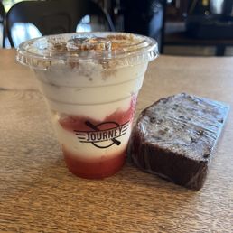 Yogurt parfait and banana bread