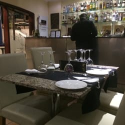 Fazz's - Inside